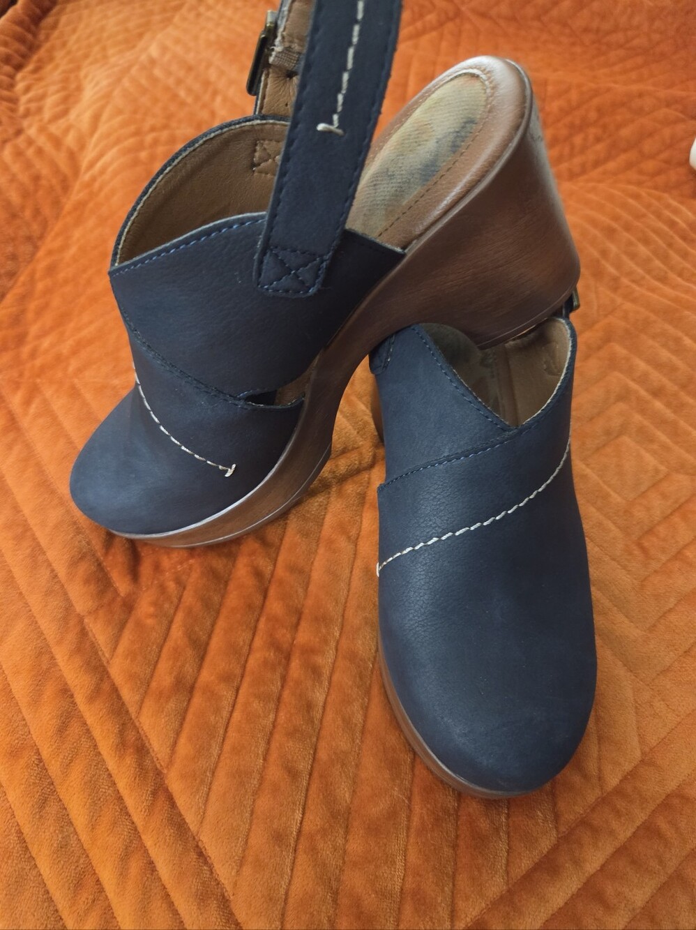 B.O.C. Clogs NAVY